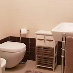 Nora House Apartment