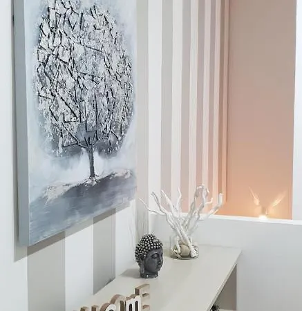 Nora Apartment *