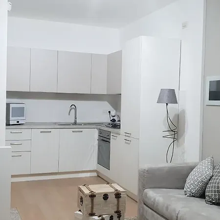Nora House Апартаменты